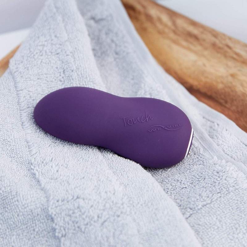 Фото We-Vibe Touch USB Вибратор фиолетовый