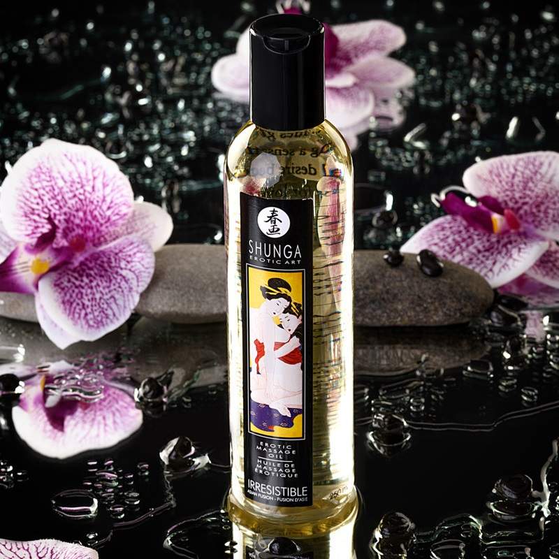 Фото Масло для массажа Shunga Irresistible «Asian Fusion», натуральное, возбуждающее, с ароматом азиатских фруктов, 250 мл